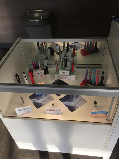 Vaporizer Store «Saffire Vapor Retail Store», reviews and photos, 3075 Wilma Rudolph Blvd, Clarksville, TN 37040, USA
