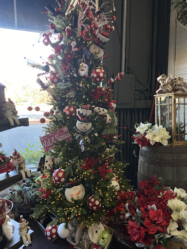 Florist «Mulberry Florist», reviews and photos, 811 N Mulberry St, Elizabethtown, KY 42701, USA