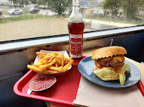 Plats et boissons du Restaurant Brexit Bus - Foodtruck de Burgers Maison - Le Haillan - n°16
