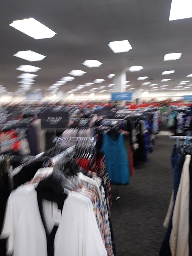 Department Store «Nordstrom Rack Towne Place at Garden State Park», reviews and photos, 951 Haddonfield Rd a, Cherry Hill, NJ 08002, USA