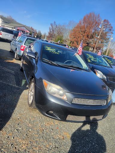 Used Car Dealer «Car Corner Co», reviews and photos, 2092 Big Rd, Gilbertsville, PA 19525, USA