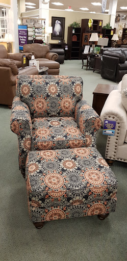 Furniture Store «Raymour & Flanigan Furniture and Mattress Store», reviews and photos, 1314 US-22, Phillipsburg, NJ 08865, USA