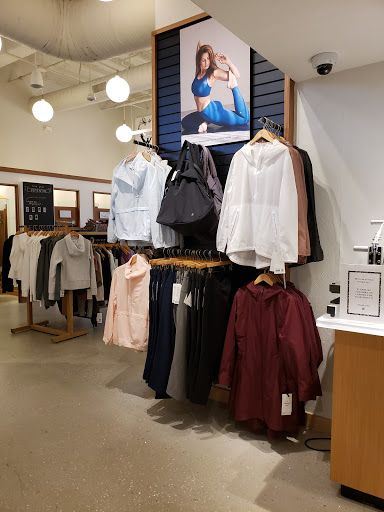 Sportswear Store «lululemon», reviews and photos, 846 Lincoln Rd #1a, Miami Beach, FL 33139, USA