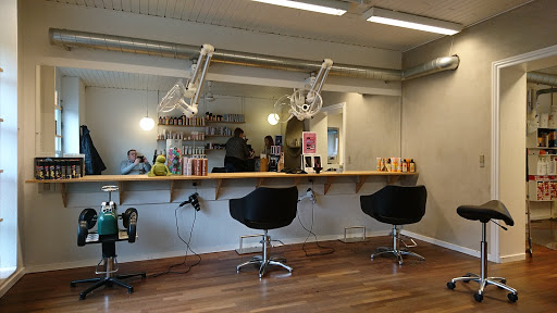 Line Q Hair in Holsted, Vejen