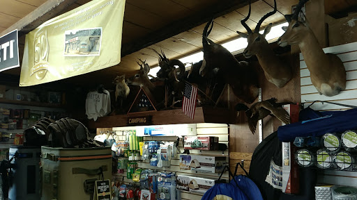 Gun Shop «Camp-Site Sport Shop Inc», reviews and photos, 1877 New York Ave, Huntington Station, NY 11746, USA
