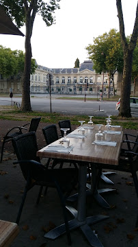 Atmosphère du Restaurant Helio's à Versailles - n°6