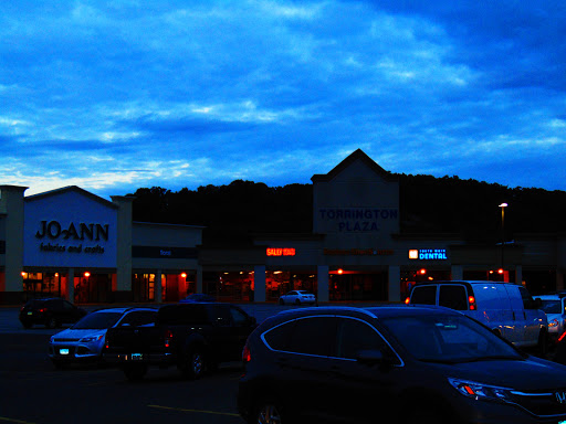 Fabric Store «Jo-Ann Fabrics and Crafts», reviews and photos, 39 S Main St, Torrington, CT 06790, USA