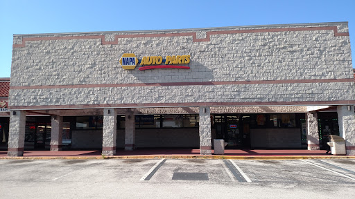 Auto Parts Store «NAPA Auto Parts - Deland Auto Parts», reviews and photos, 2713 S Woodland Blvd, DeLand, FL 32720, USA