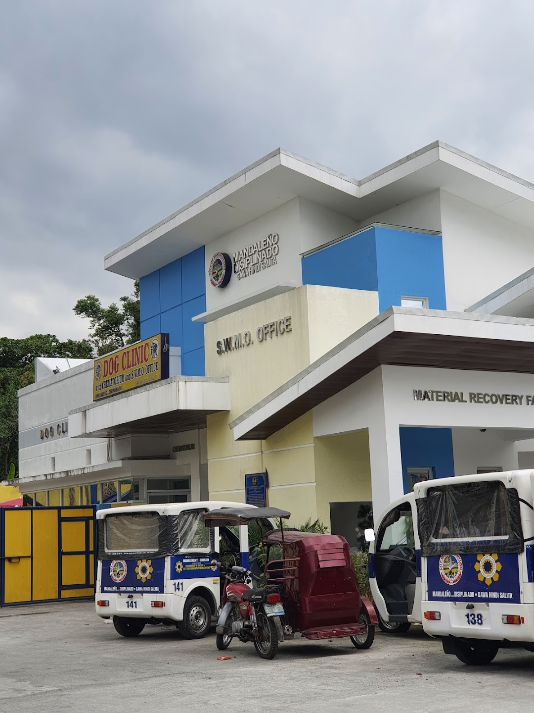 Mandaluyong Dog Clinic with Crematorium and S.W.M.O. Office