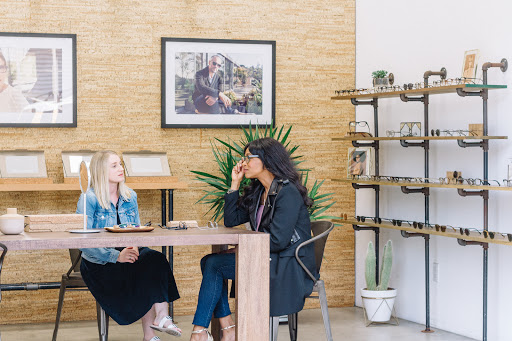 David Kind, 1629 Electric Ave, Venice, CA 90291, USA, 