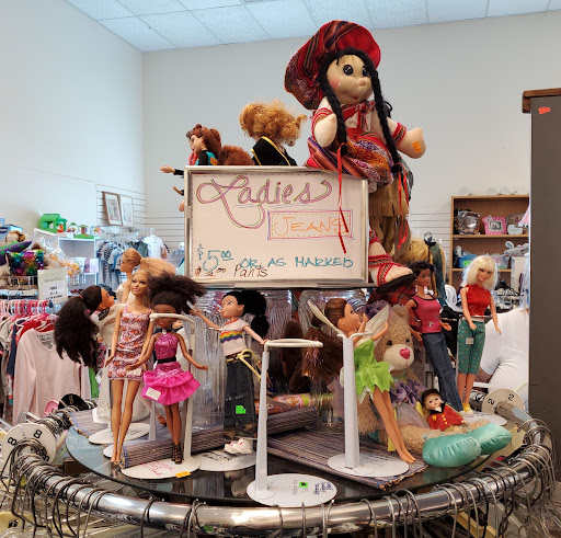 Thrift Store «Life Center Thriftshop», reviews and photos, 6331 6th Ave, Tacoma, WA 98406, USA