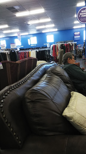 Thrift Store «Cotton & Greenway Goodwill Retail Store & Donation Center», reviews and photos, 15190 N Cotton Ln, Surprise, AZ 85388, USA