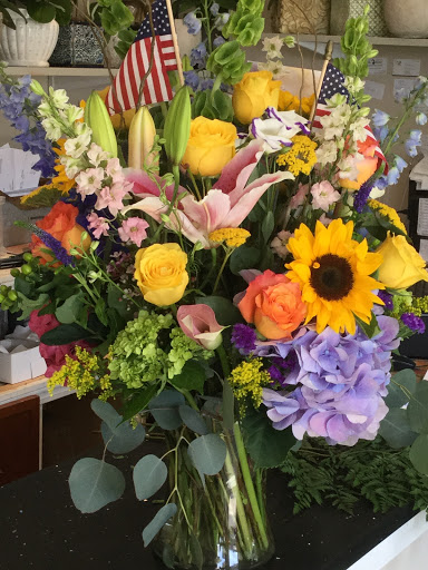 Florist «Greenwich Blooms Florist Inc», reviews and photos, 109 Mill St, Greenwich, CT 06830, USA