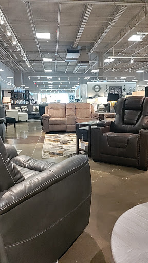 Furniture Store «Ashley HomeStore», reviews and photos, 5458 New Hope Commons Dr, Durham, NC 27707, USA