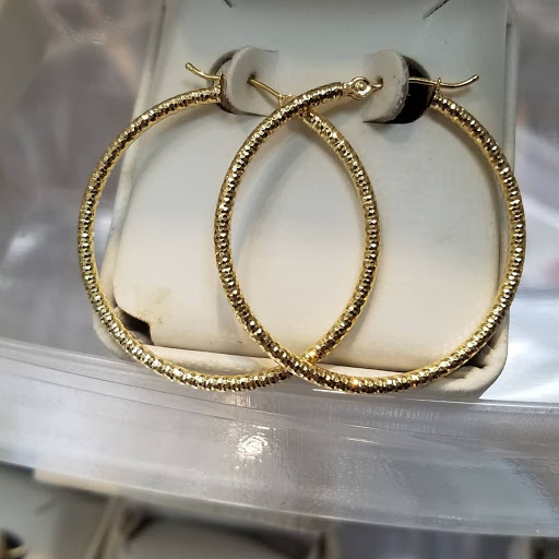 Jeweler «Marlowe Credit Jewelers», reviews and photos, 16055 Cross Bay Blvd, Jamaica, NY 11414, USA
