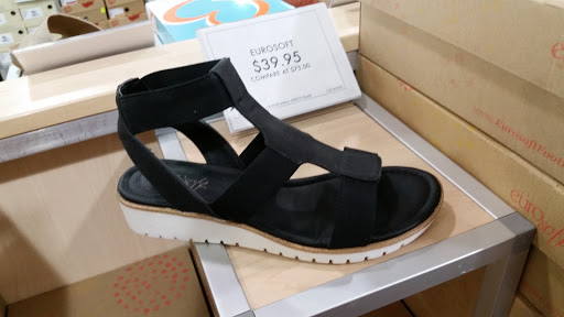 Shoe Store «DSW Designer Shoe Warehouse», reviews and photos, 375 E Altamonte Dr, Altamonte Springs, FL 32701, USA