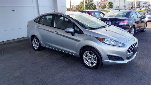 Used Car Dealer «Pre-Owned Cars by The Dean», reviews and photos, 2918 Lebanon Church Rd, West Mifflin, PA 15122, USA