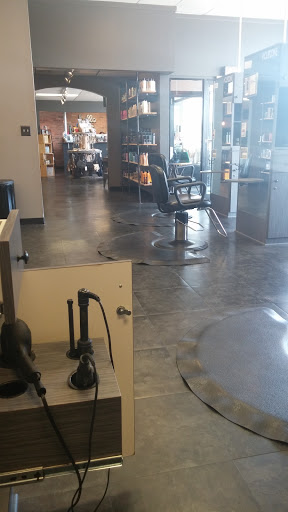 Beauty Salon «ClipZone Salon and Spa», reviews and photos, 1913 C St, Anderson, IN 46016, USA