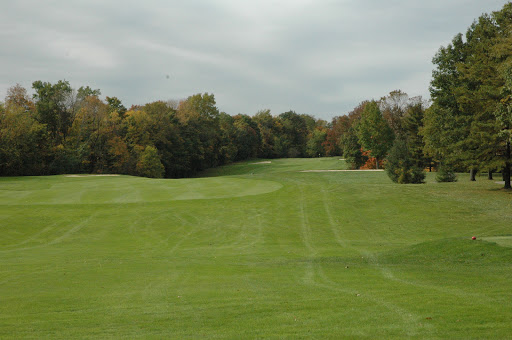 Golf Course «Pine Hills Golf Club», reviews and photos, 433 W 130th St, Hinckley, OH 44233, USA