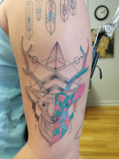 Explore cheap tattoo ideas for men, creative tattoo ideas in Overland Park, available at Inkslingers Tattoo Studio