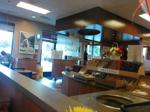 Fast Food Restaurant «Chick-fil-A», reviews and photos, 4895 Candlewood St, Lakewood, CA 90712, USA