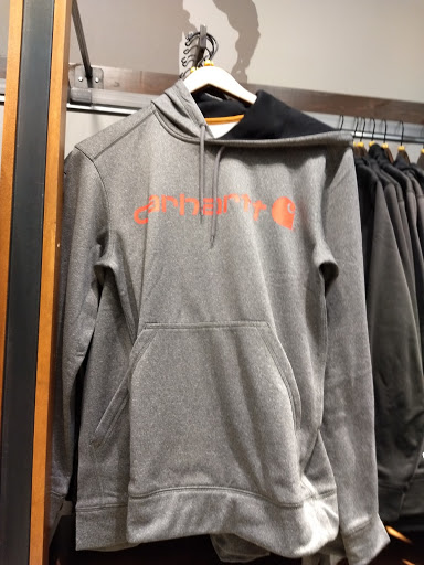Clothing Store «Carhartt», reviews and photos, 2685 Edmondson Rd, Cincinnati, OH 45209, USA