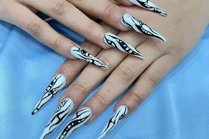 Sleek Nails image