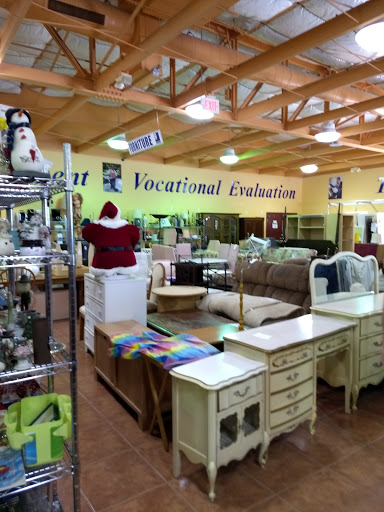 Thrift Store «Goodwill West Palm Beach/South Dixie Store & Donation Center», reviews and photos