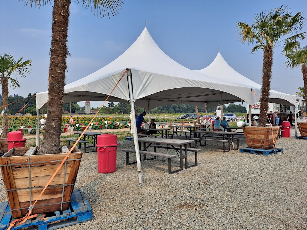 Jake's Burgers at Sterino Farms 98371