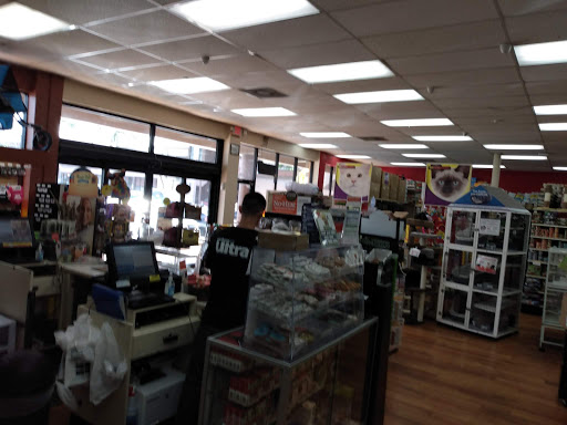 Pet Supply Store «Pet Supermarket», reviews and photos, 1800 W 68th St #140, Hialeah, FL 33014, USA