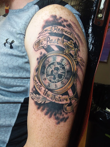 Explore western tattoo ideas for guys, creative tattoo ideas in Peru, available at Inked Memories Tattoo Company