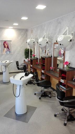 Frisiersalon Gabi In Puchberg am Schneeberg