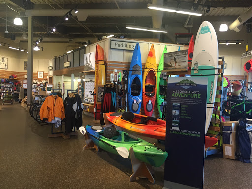 Clothing Store «L.L. Bean», reviews and photos, 1000 Ross Park Mall Dr, Pittsburgh, PA 15237, USA