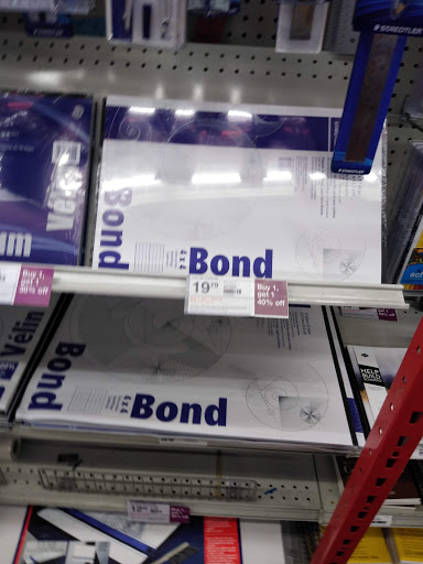 Office Supply Store «Staples», reviews and photos, 17410 Mack Ave, Grosse Pointe, MI 48230, USA