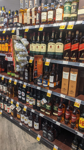 Grocery Store «Metro Market», reviews and photos, 1123 N Van Buren St, Milwaukee, WI 53202, USA