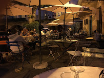 Atmosphère du Restaurant italien RISTORANTE SANSAVINO à Sommières - n°10