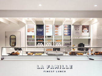 LA FAMILLE - Finest Lunch - Paris Nord 2