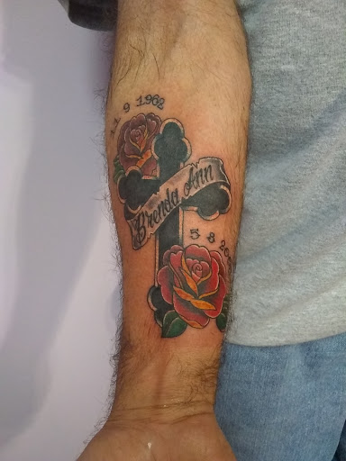 Tattoo Shop «All the Rage Tattoo Studios», reviews and photos, 805 6th Ave SE, Decatur, AL 35601, USA