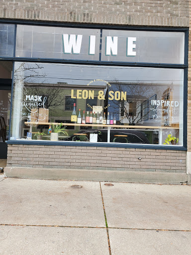 Tattoo Shop «Sovereign Arms Tattoo», reviews and photos, 974 Cherry St SE, Grand Rapids, MI 49506, USA