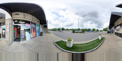 Liquor Store «Uptown Wine And Spirits», reviews and photos, 520 TN-76 #13, White House, TN 37188, USA