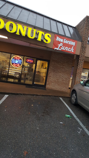 Daylight Donuts, 5735 Raleigh Lagrange Rd, Memphis, TN 38134, USA, 