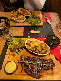 Steak du Restaurant français La Table à Raclette à Saint-Julien-en-Genevois - n°3