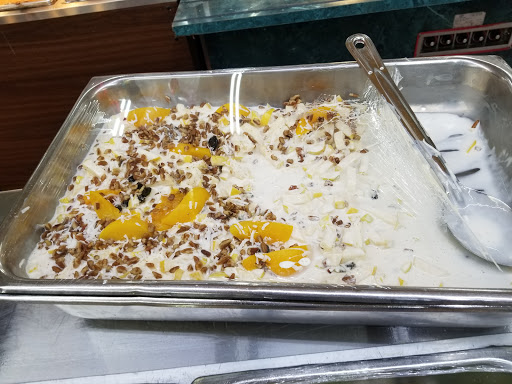 Grocery Store «Gonzales Supermarket», reviews and photos, 652 Collins St, Joliet, IL 60432, USA