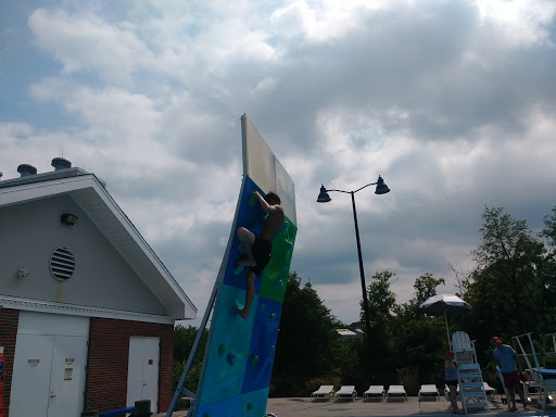 Water Park «Barefoot Bay», reviews and photos, 1461 N Midlothian Rd, Mundelein, IL 60060, USA