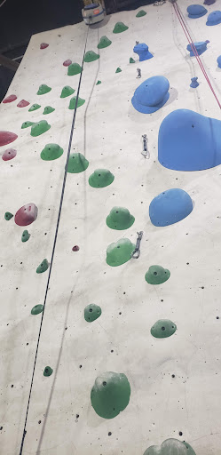 Rock Climbing Gym «The Stronghold Climbing Gym», reviews and photos, 650 S Avenue 21, Los Angeles, CA 90031, USA