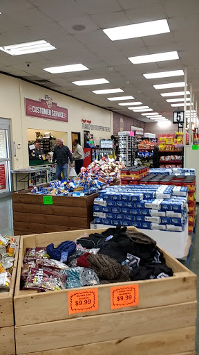 Grocery Store «Piggly Wiggly», reviews and photos, 1010 E 3rd St, Jackson, GA 30233, USA