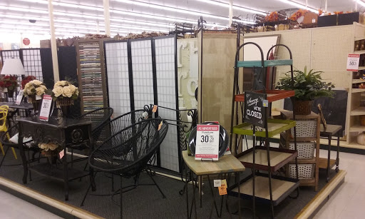 Craft Store «Hobby Lobby», reviews and photos, 421 N Randall Rd, Batavia, IL 60510, USA