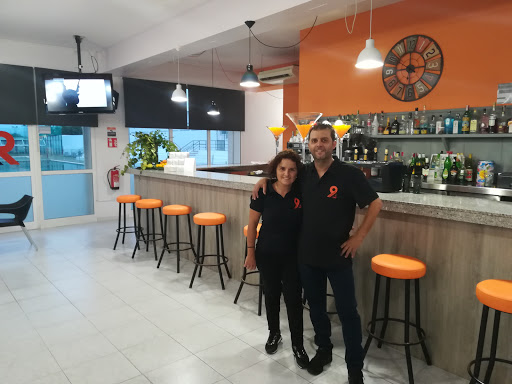 Información y opiniones sobre 9 Bar Poliesportiu Muro de Muro