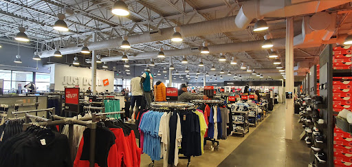 Outlet Mall «Tanger Outlet Park City», reviews and photos, 6699 N Landmark Dr, Park City, UT 84098, USA