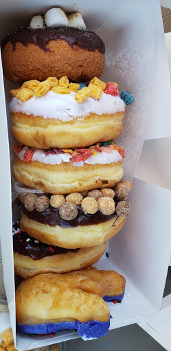 Donut Shop «River Oaks Donuts», reviews and photos, 3601 Westheimer Rd, Houston, TX 77027, USA